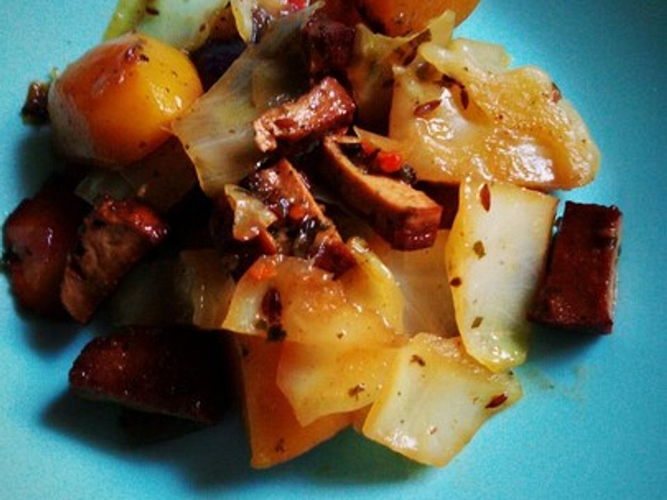 Schmorkohl mit Tofu von knurbsel| Chefkoch