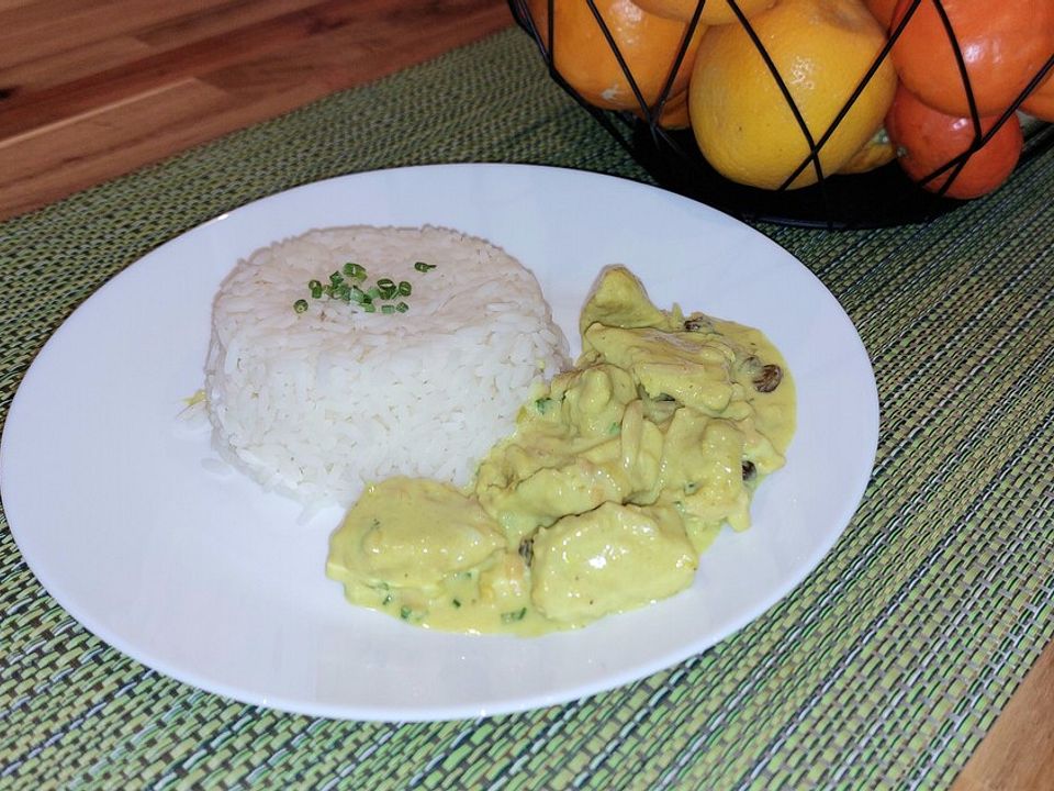 Hähnchencurry mit Mandelsplittern und Rosinen von Westkurvenküche| Chefkoch