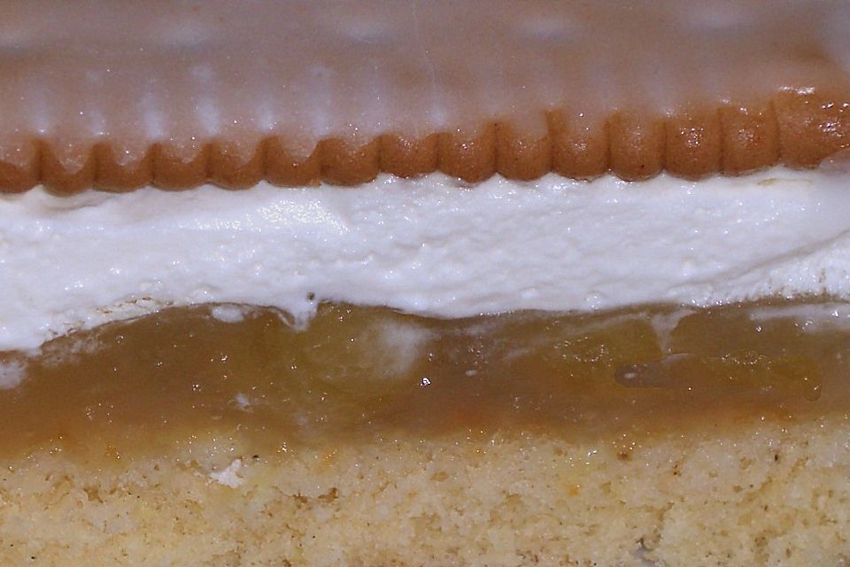 Butterkekskuchen mit Stachelbeeren