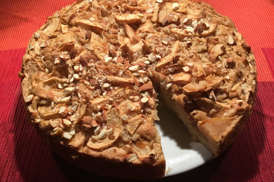 Laras Zwetschgen - Tassenkuchen mit Eierlikörteig