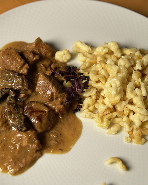 Kalbsrahmgulasch Rezepte | Chefkoch