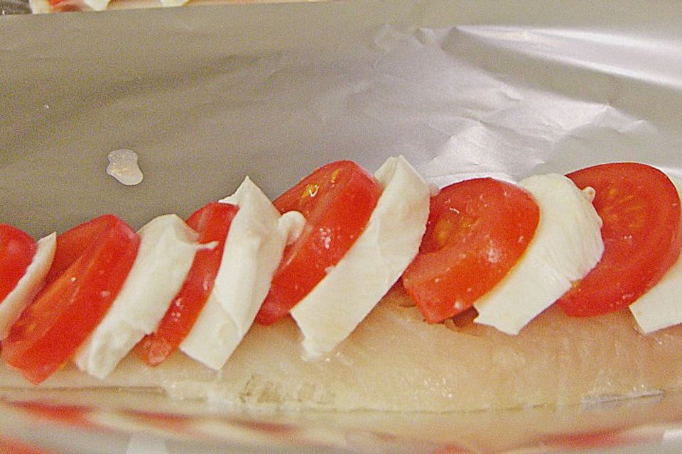 Rotbarsch mit Tomate - Mozzarella in Folie