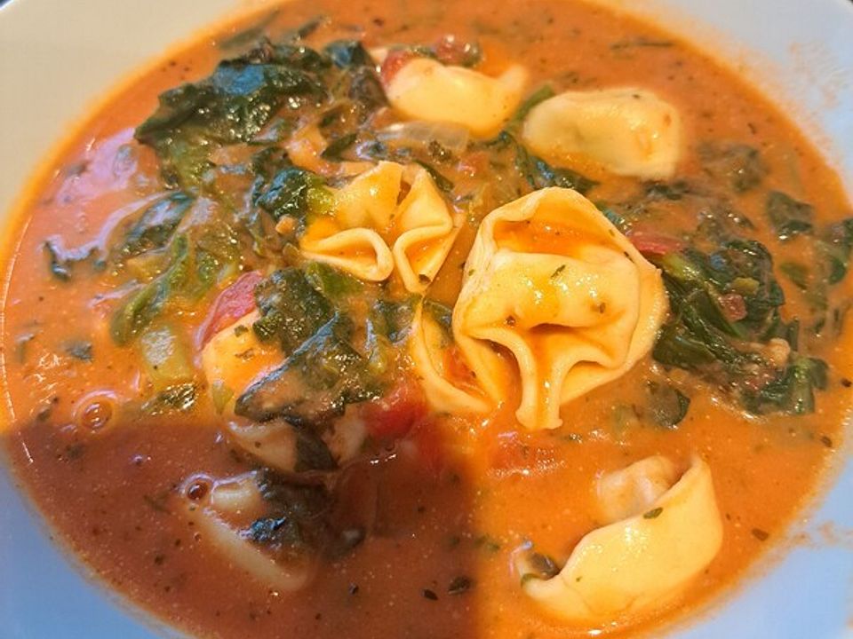 Tortellini-Spinat-Suppe &amp;quot;The Soup&amp;quot; von shirliegirt| Chefkoch
