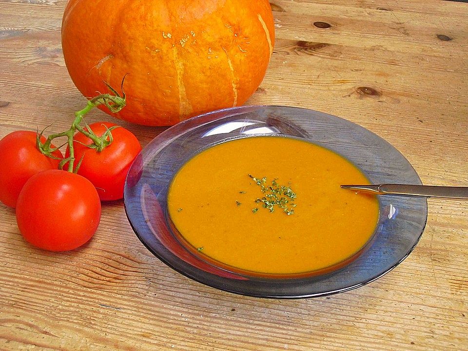 Kürbis - Tomatensuppe von AntiBarbie| Chefkoch