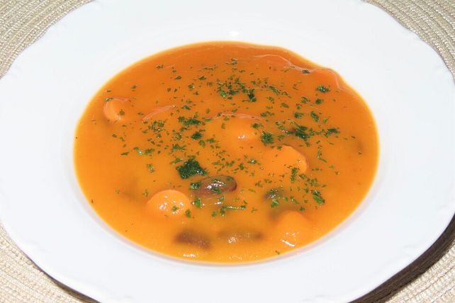 Süßkartoffelsuppe mit Kidneybohnen von Juulee| Chefkoch Süßkartoffelsuppe mit Kidneybohnen von Juulee| Chefkoch