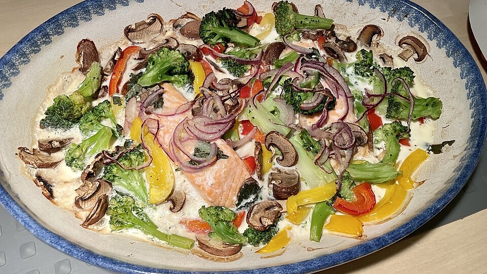 Lachs-Gemüse-Auflauf-image