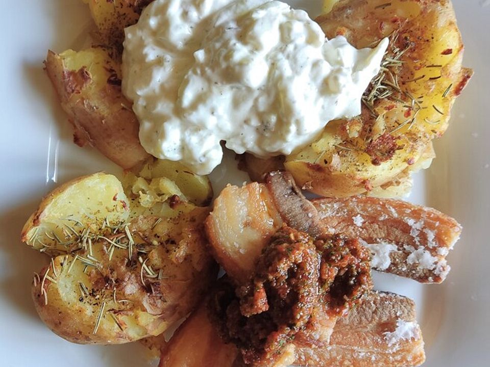 Chicharron - spanischer frittierter Schweinebauch von muchi0070| Chefkoch