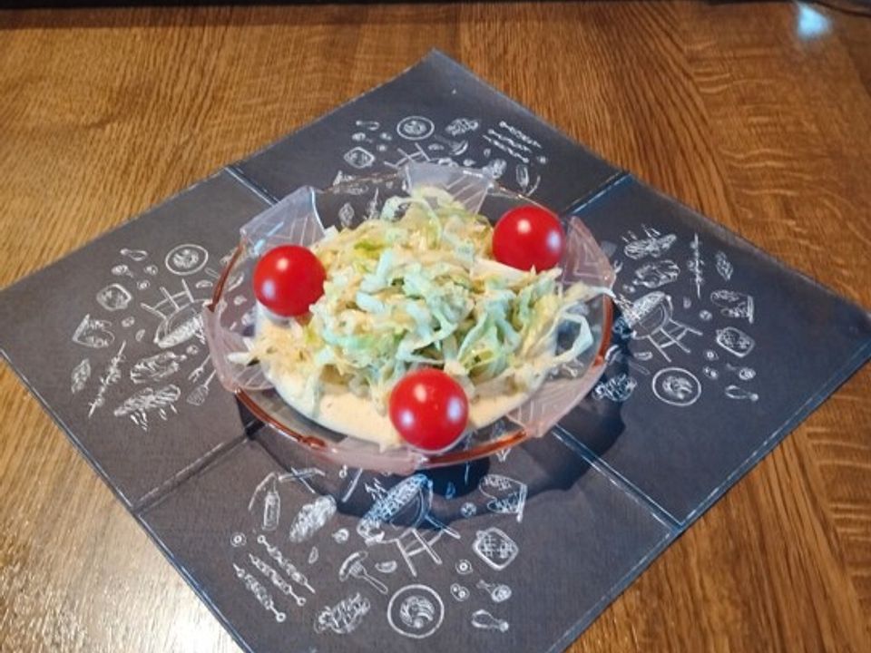 Eisbergsalat mit Joghurtdressing griechische Art von gurkenheini31 ...