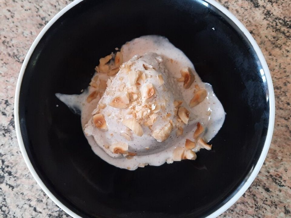 Cremiges Low Carb-Haselnusseis von 007krümeltiger| Chefkoch