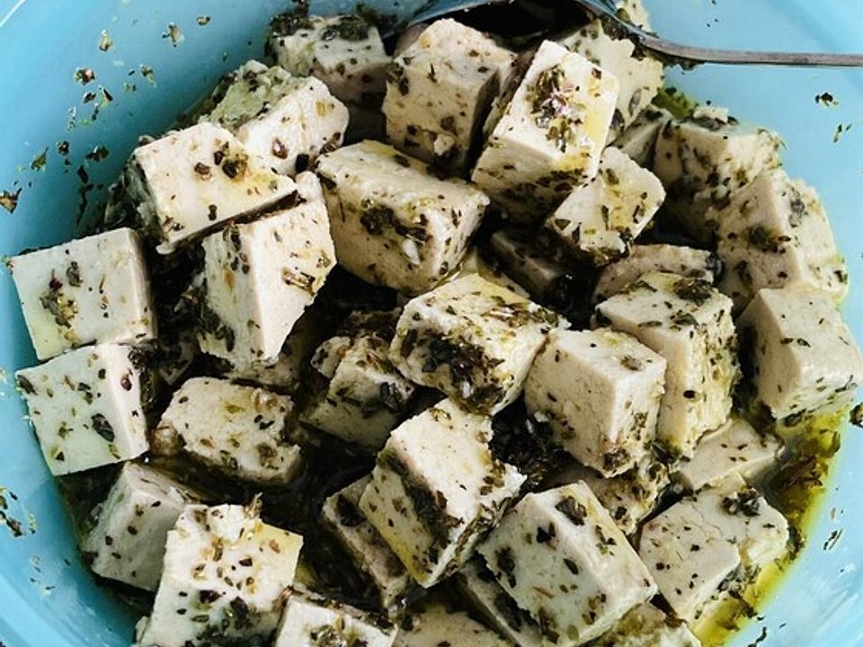 Veganer eingelegter Tofu nach Feta-Art von Franziska Maria| Chefkoch