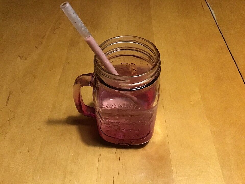 Smoothie mit Erdbeere, Banane und Minze von tawast| Chefkoch Smoothie mit Erdbeere, Banane und Minze von tawast| Chefkoch