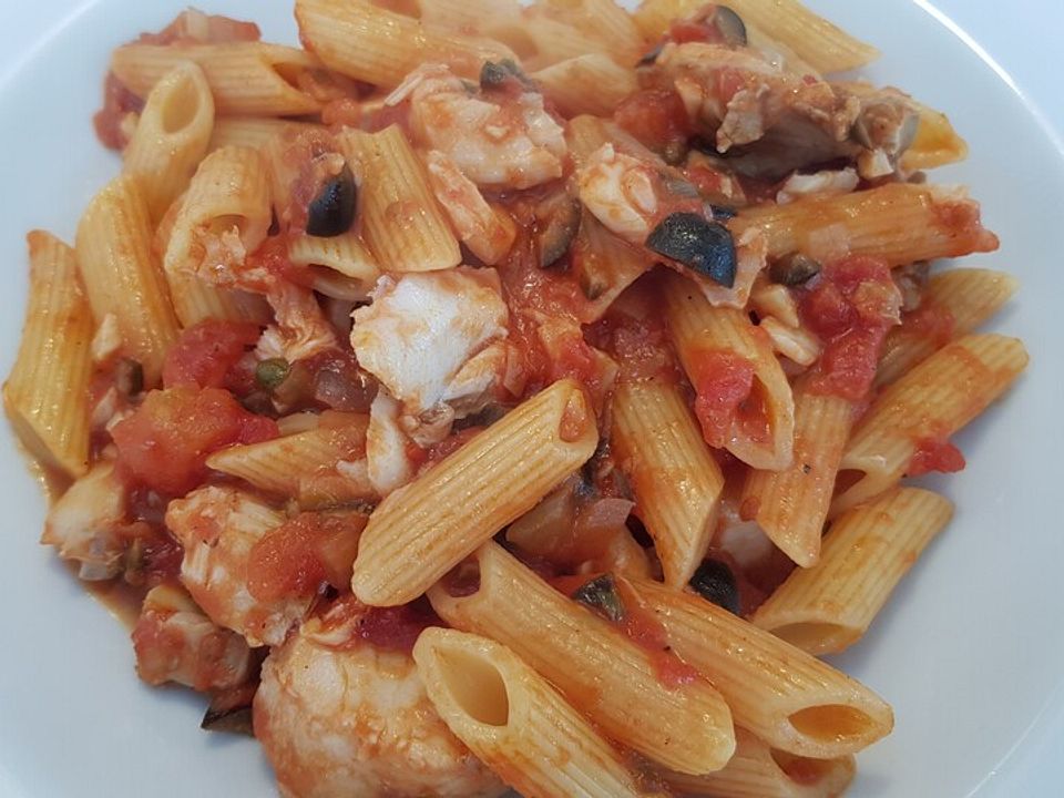 Seelachs in Tomatensauce mit Pasta von PeterSchroeder| Chefkoch