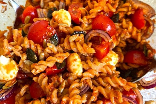 Roter Nudelsalat von johannahaui| Chefkoch
