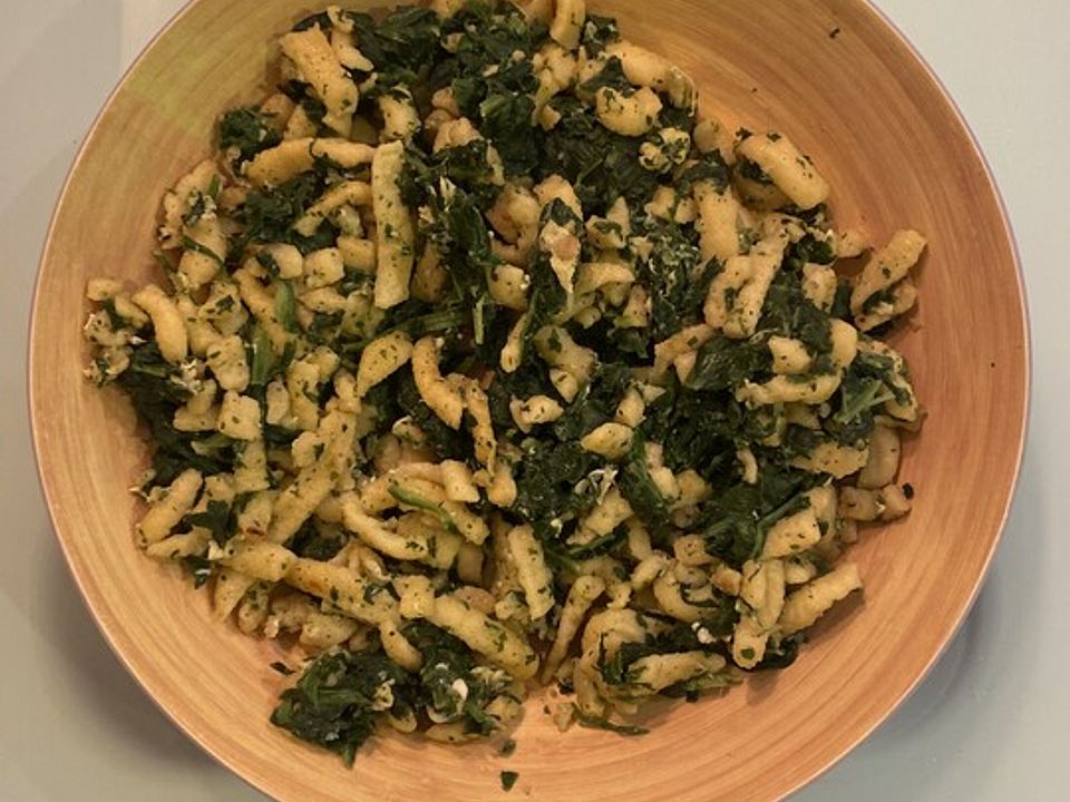 Spätzle mit Blattspinat, Sojasauce und Ei von nataliejacobs| Chefkoch