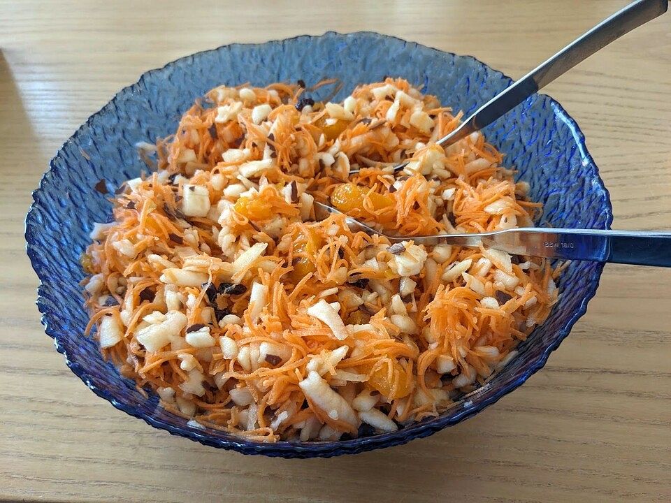 Apfel-Möhren-Obstsalat von Zwergseidenäffchen| Chefkoch