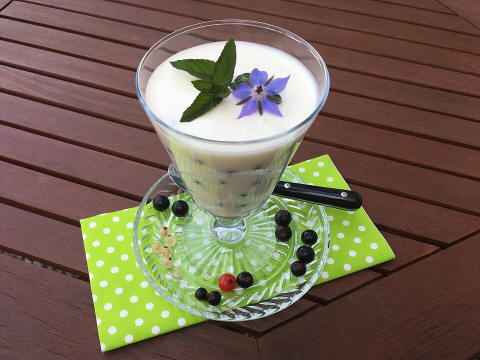 Johannisbeer-Creme-Dessert von Mooreule| Chefkoch