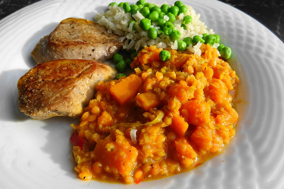 Schweinefilet mit Kürbis und roten Linsen