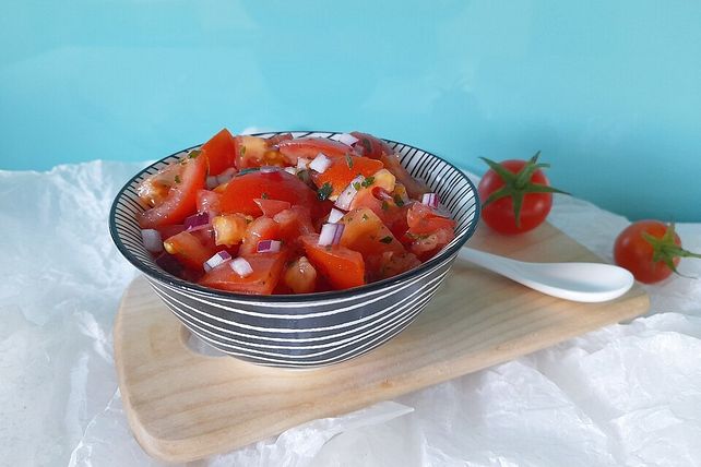 Tomatensalat mit Balsamico-Honig-Dressing von ...