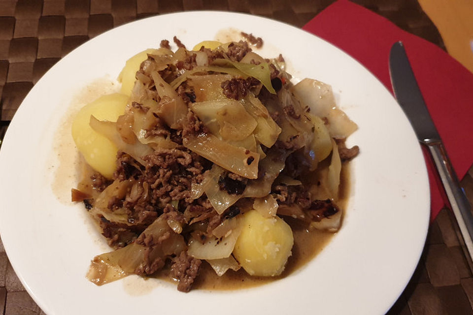 Hackfleisch - Weißkohl - Pfanne