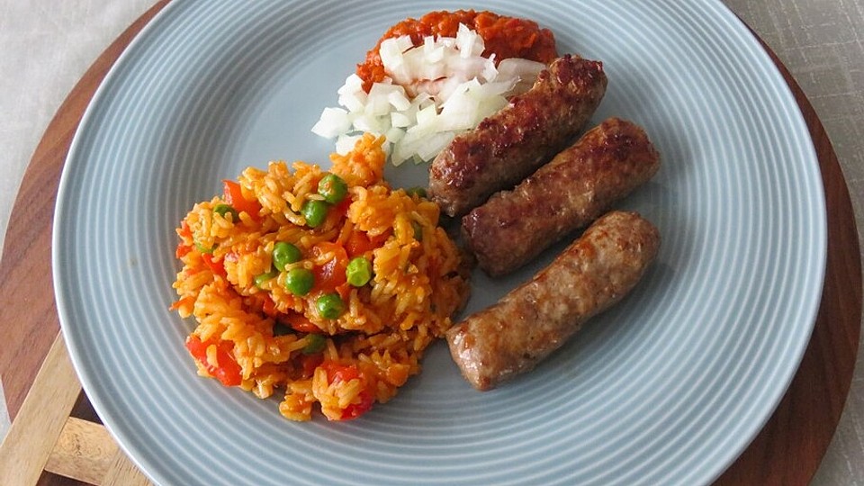 Nicis Hackfleisch-Grundrezept für Burger, Cevapcici oder Frikadellen ...