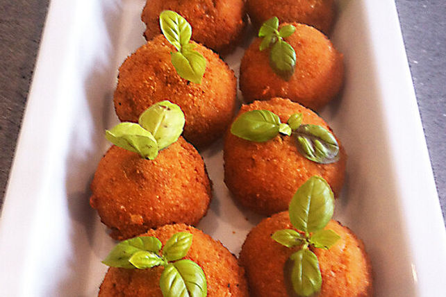 Arancini di Riso – Sizilianische Reisbällchen von italoviel| Chefkoch Arancini di Riso – Sizilianische Reisbällchen von italoviel| Chefkoch