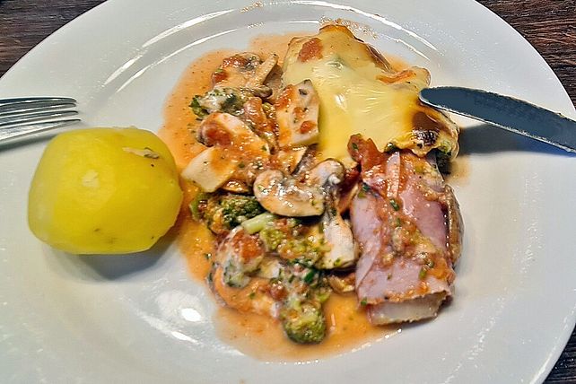 Brokkoli-Champignon-Chicorée-Auflauf von monhe| Chefkoch