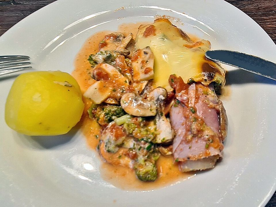 Brokkoli-Champignon-Chicorée-Auflauf von monhe| Chefkoch
