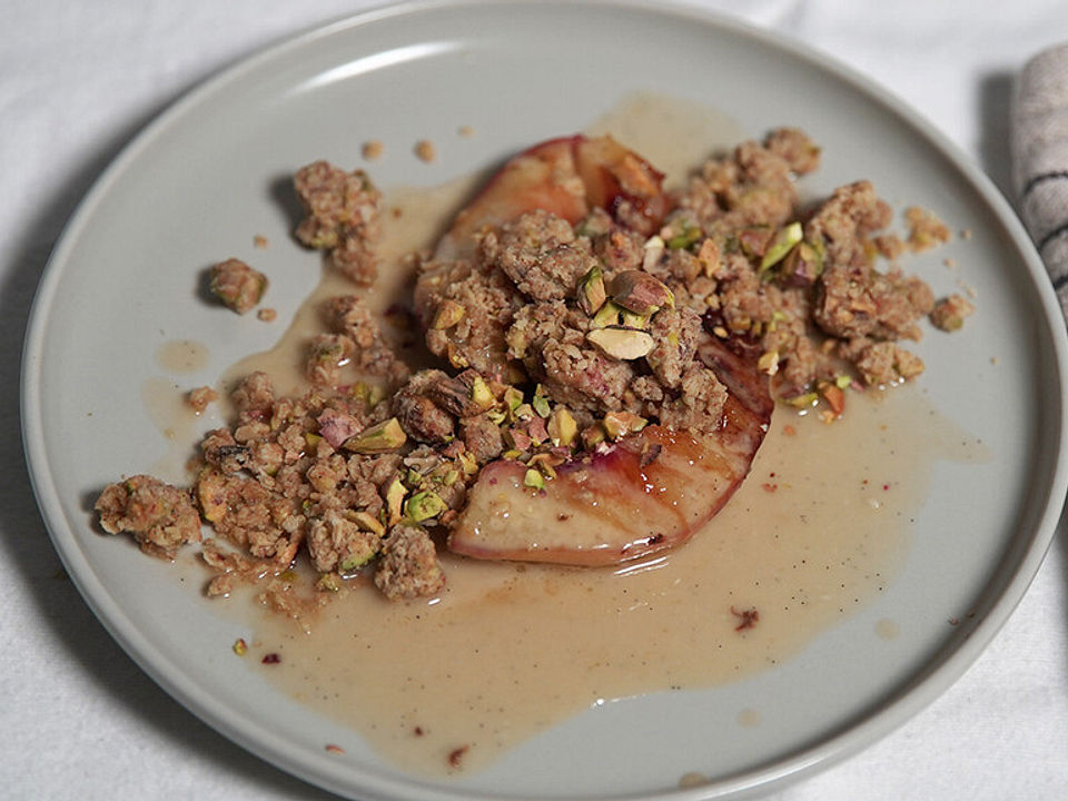 Gegrillte Pfirsiche mit Pistazien von DasperfekteDinner| Chefkoch