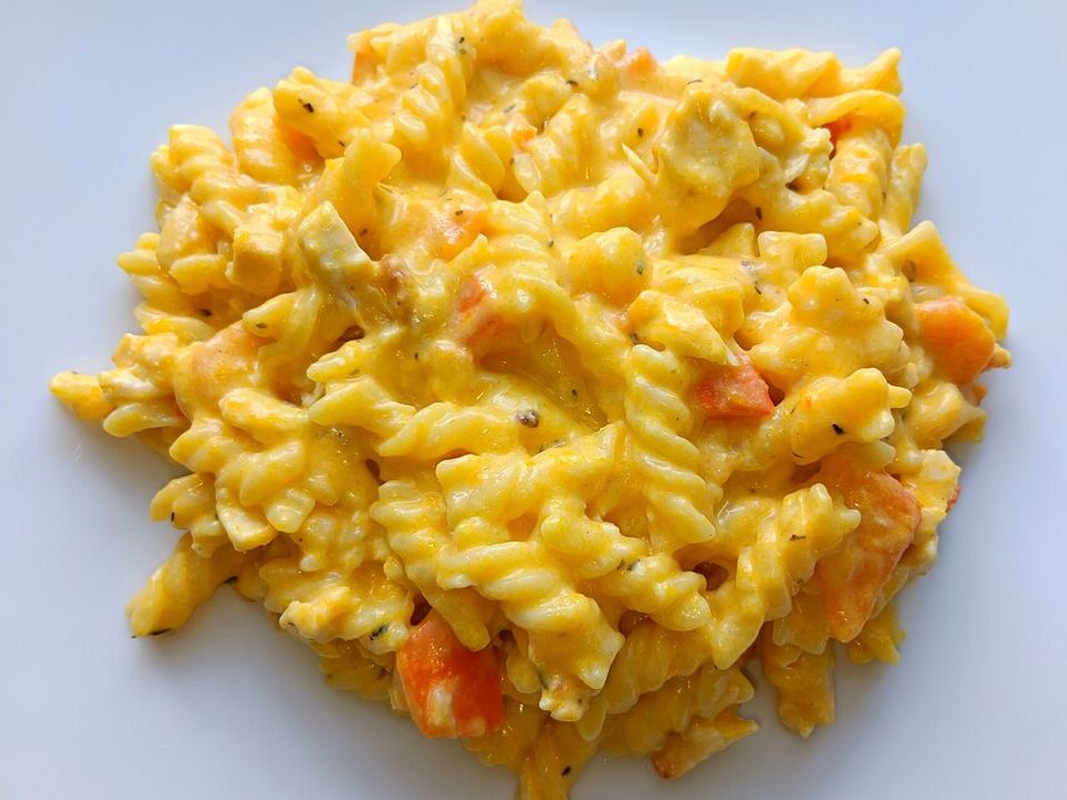 Nudeln mit Kürbis und Hähnchen von Wursti86| Chefkoch