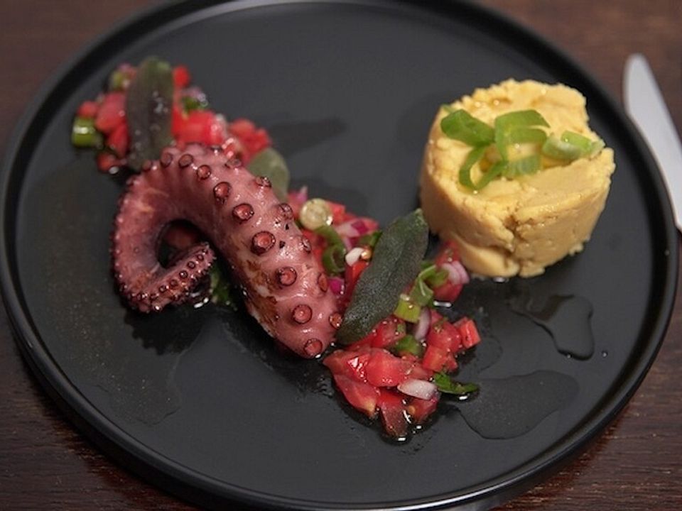 Oktopus Vom Grill Mit Tomatenreis - Rezepte Suchen