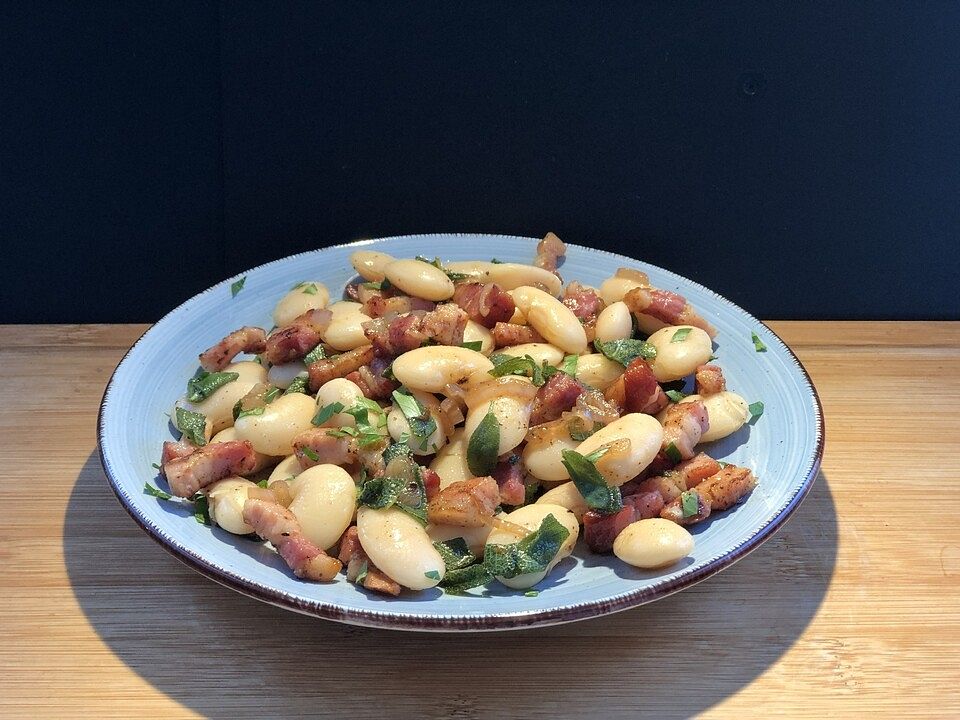 Weiße Bohnen mit Speck und Salbei von SessM| Chefkoch