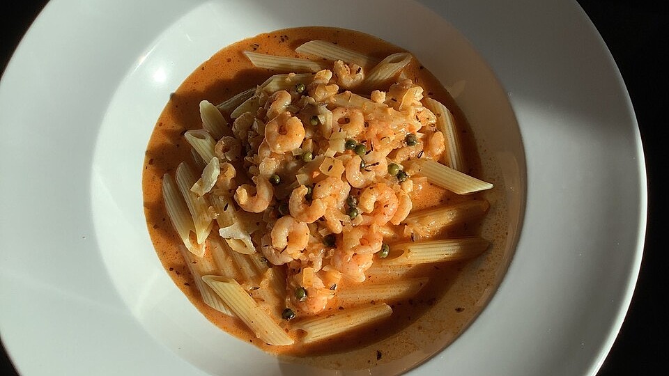 Garnelen mit Hummersoße und grünem Pfeffer an Taglierini von Rubinchen2 ...