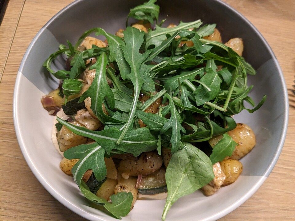 Ofengemüse mit Gnocchi und Halloumi von bethsiii.| Chefkoch