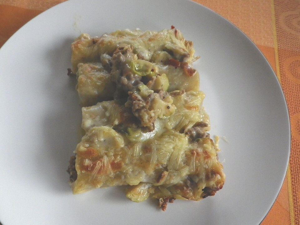 Cannelloni gefüllt mit Hackfleisch, getrockneten Tomaten und Rosenkohl ...