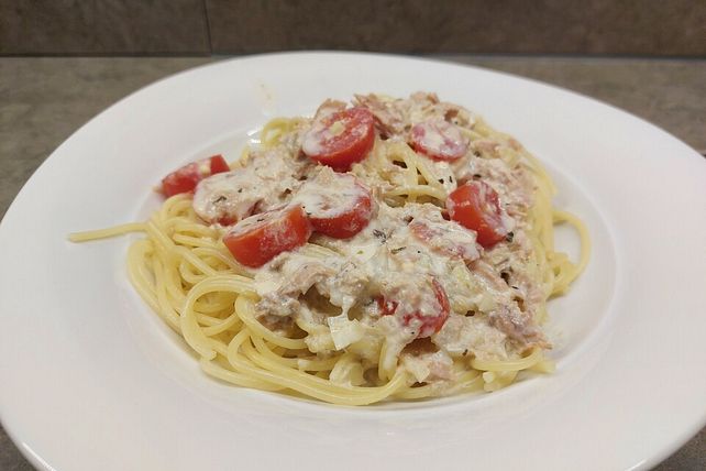 Spaghetti mit Thunfisch-Sahne-Soße von albertgraf04| Chefkoch