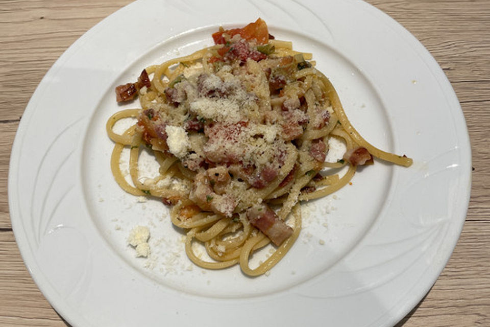 Spaghetti in Knoblauch und Öl