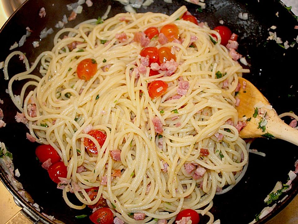 Spaghetti in Knoblauch und Öl von dariosmama | Chefkoch
