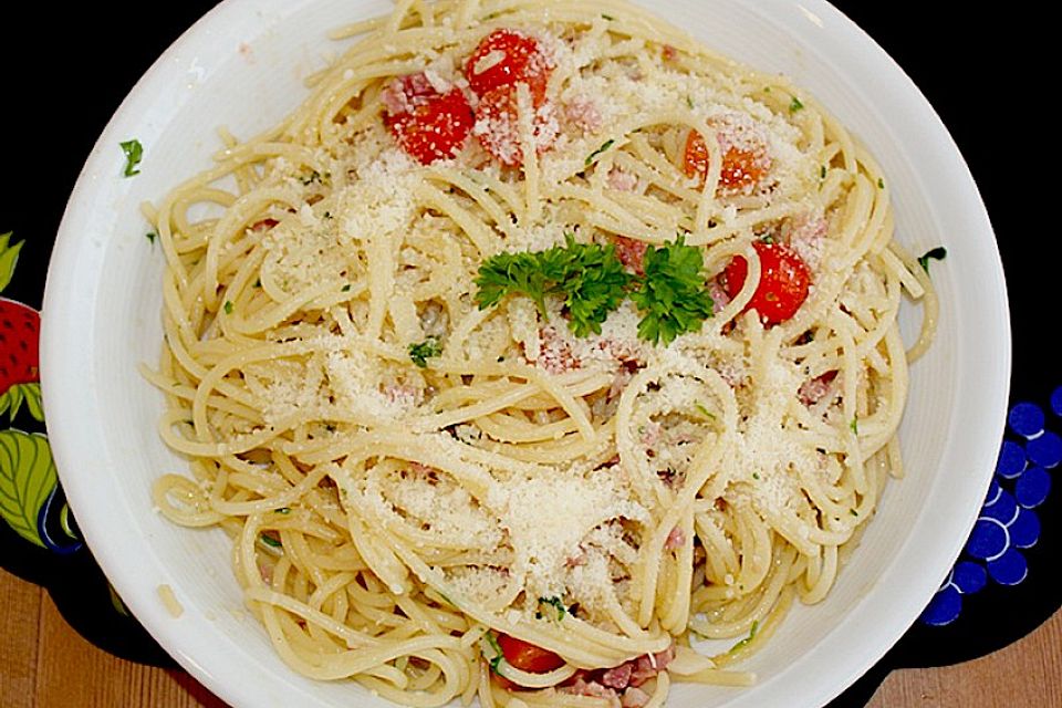 Spaghetti in Knoblauch und Öl