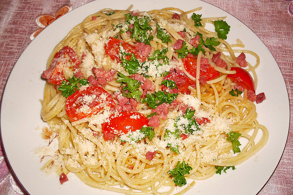 Spaghetti in Knoblauch und Öl