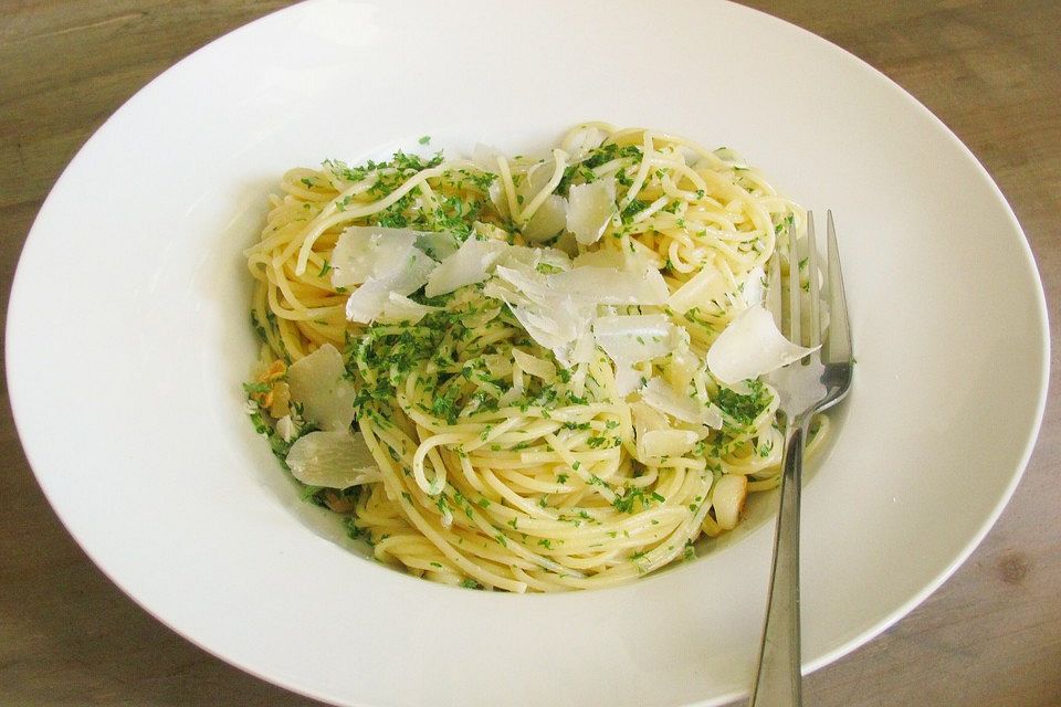 Spaghetti in Knoblauch und Öl