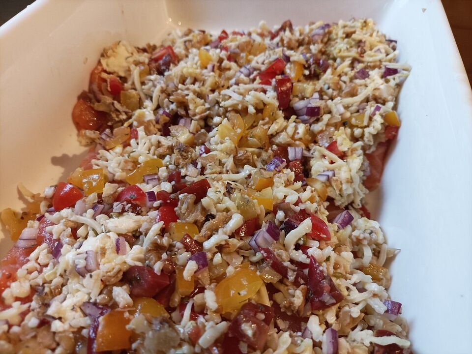 Überbackener Lachs mit Walnusskruste von Cyrodiil| Chefkoch
