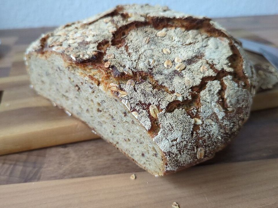 Gewürzbrot mit Haferkruste von maddinist_1| Chefkoch