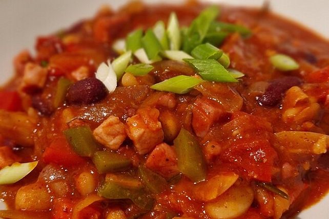 Bohneneintopf mit Sauerkraut und Kasseler von Lecker_im_quadrat| Chefkoch