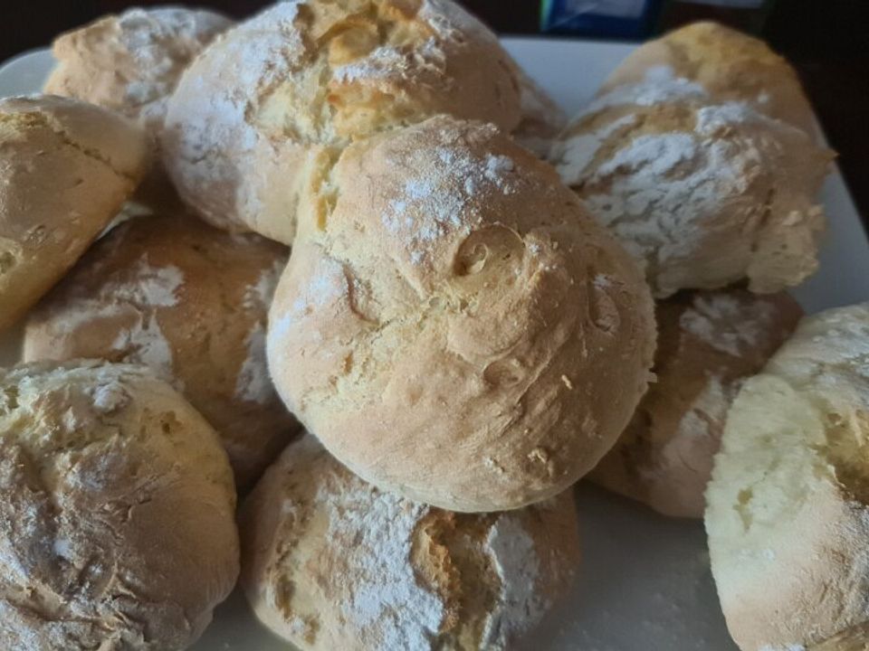 Sonntagsbrötchen RatzFatz, mit Joghurt von MichaelHKuhn| Chefkoch Sonntagsbrötchen RatzFatz, mit Joghurt von MichaelHKuhn| Chefkoch