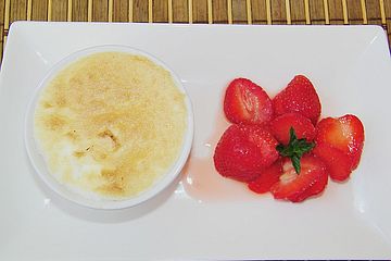 Baisereis mit Erdbeeren