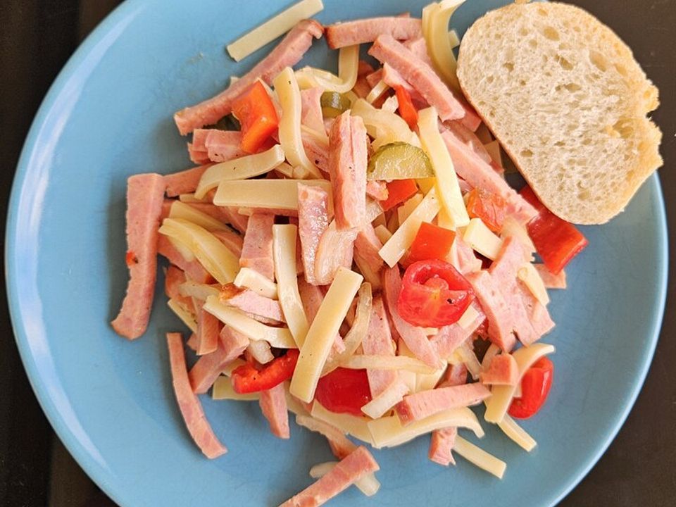 Fleischsalat mit Leberkäse und Emmentaler von kropka| Chefkoch