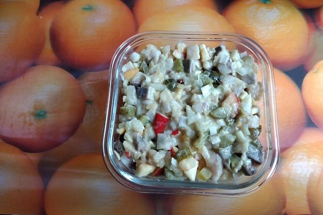 Matjessalat mit Senf, Apfel, Gewürzgurke und Zwiebeln von Rosentraum1 ...