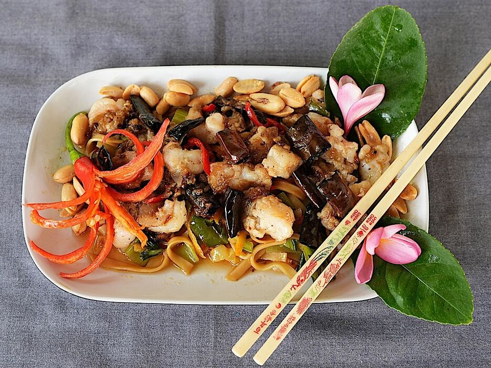 Kung-Pao Garnelen auf würzig-bunten Linguine von dieter_sedlaczek| Chefkoch
