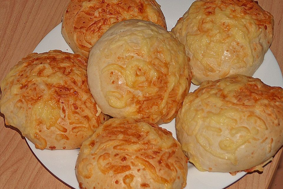 Käsebrötchen