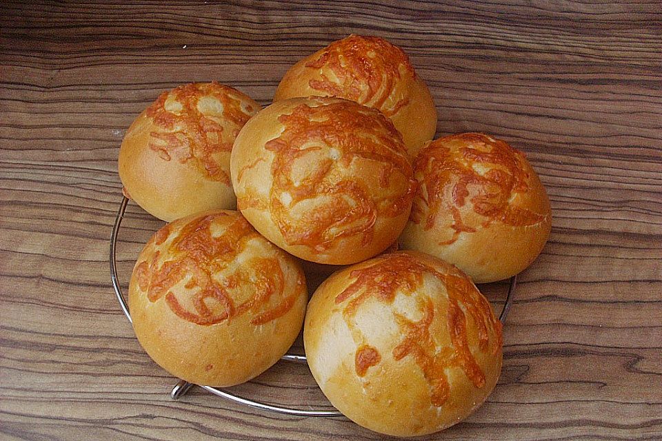 Käsebrötchen